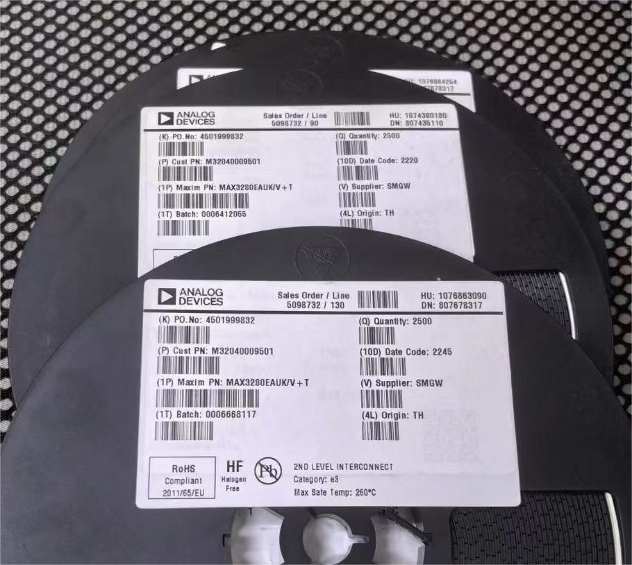 MAX3280EAUK/V+T
