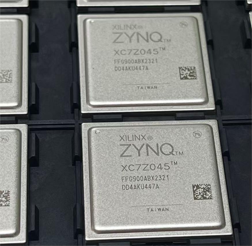 XC7Z045-1FFG900I.jpg