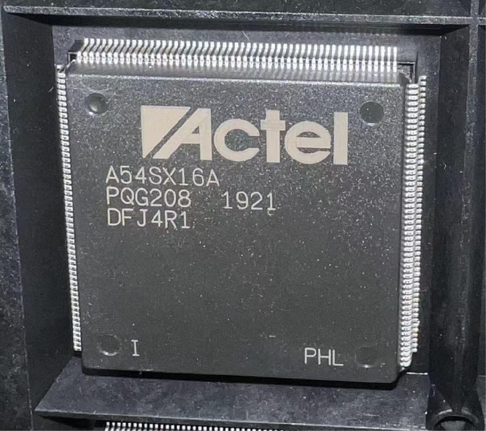A54SX16A-PQG208